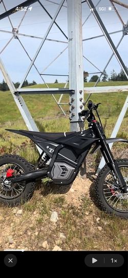 Valtinsu EM5 Pro Electric Dirt Bike