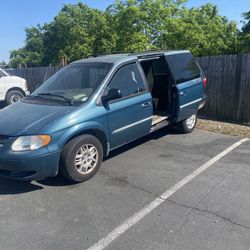Dodge Caravan 