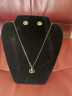 Necklace & Earrings