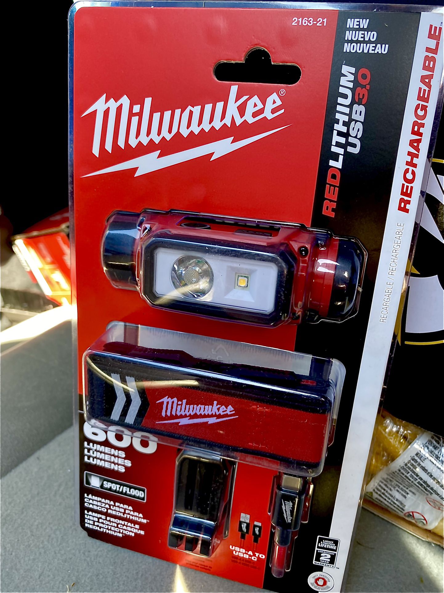 Lampe frontale RED LITHIUM MILWAUKEE