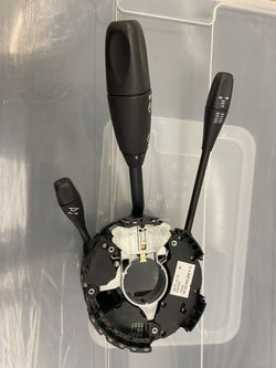 Mercedes SL500 / Steering Column Switch 80$