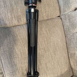 Manfrotto 290 xtra tripod plus Manfrotto MHX Pro ball head. 