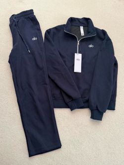 Alo set mens Size M can negotiate pickup only
