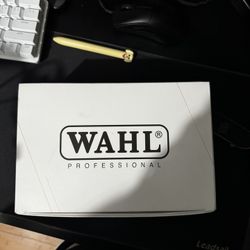 Wahl & Andis Clipper + Shaver – Like New