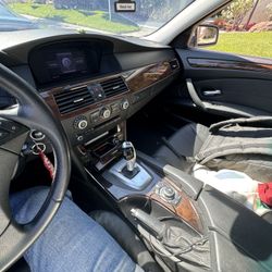 2009 BMW 528i