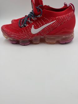Nike Air VaporMax Flyknit 3 Track Red Woman’s Size 7.5