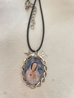 Rosa Mystica Necklace 