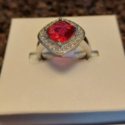 Red & White Halo Cubic Zirconia Fashion Ring/AAA CZ's (NWT)