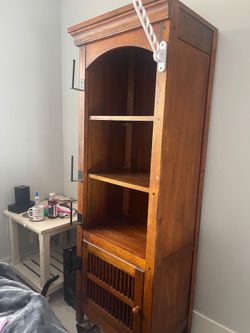 Free solid wood bookshelf