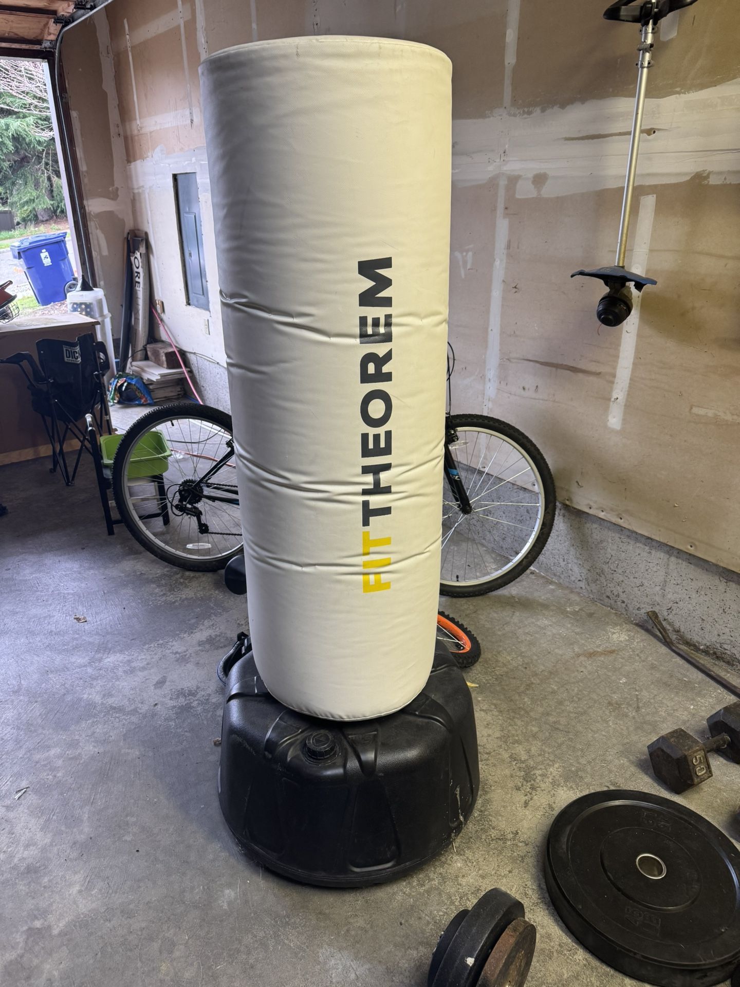 Freestanding Heavybag - Boxing 
