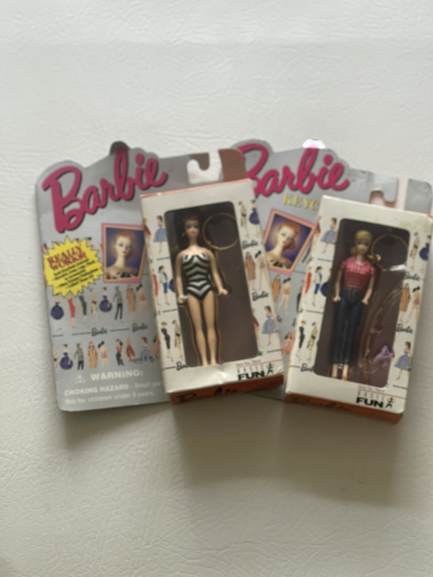 1995 BASIC FUN BARBIE KEYCHAIN ITEM #700-0 NEW IN BOX