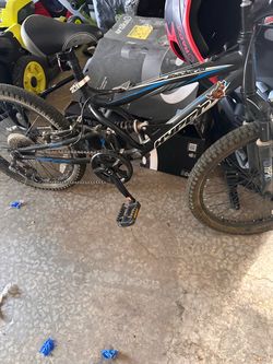 2 hyper bikes