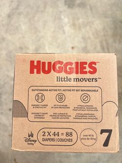 Huggies Little Movers Size 7 Diapers 88 Count