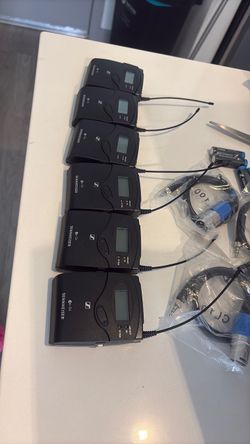 Sennheiser G4 Wireless Mic System Bundle – 6 Units + Accessories