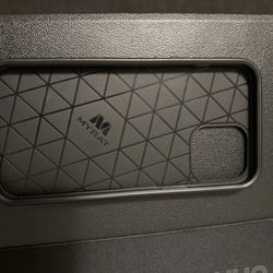 Black iPhone case for 14 plus/ 13 pro max