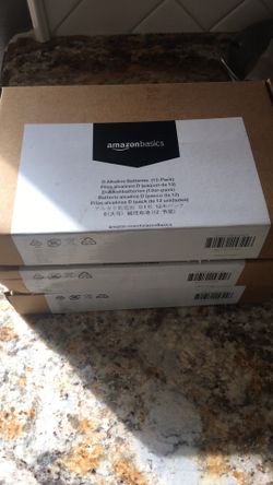 12 set box of D batteries