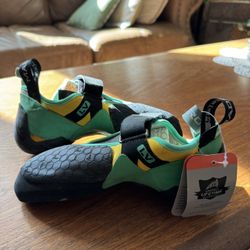 Madrock Drones LV 1.0 Climbing Shoes