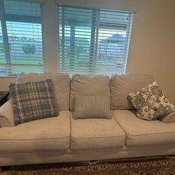 Excellent Couches for sales