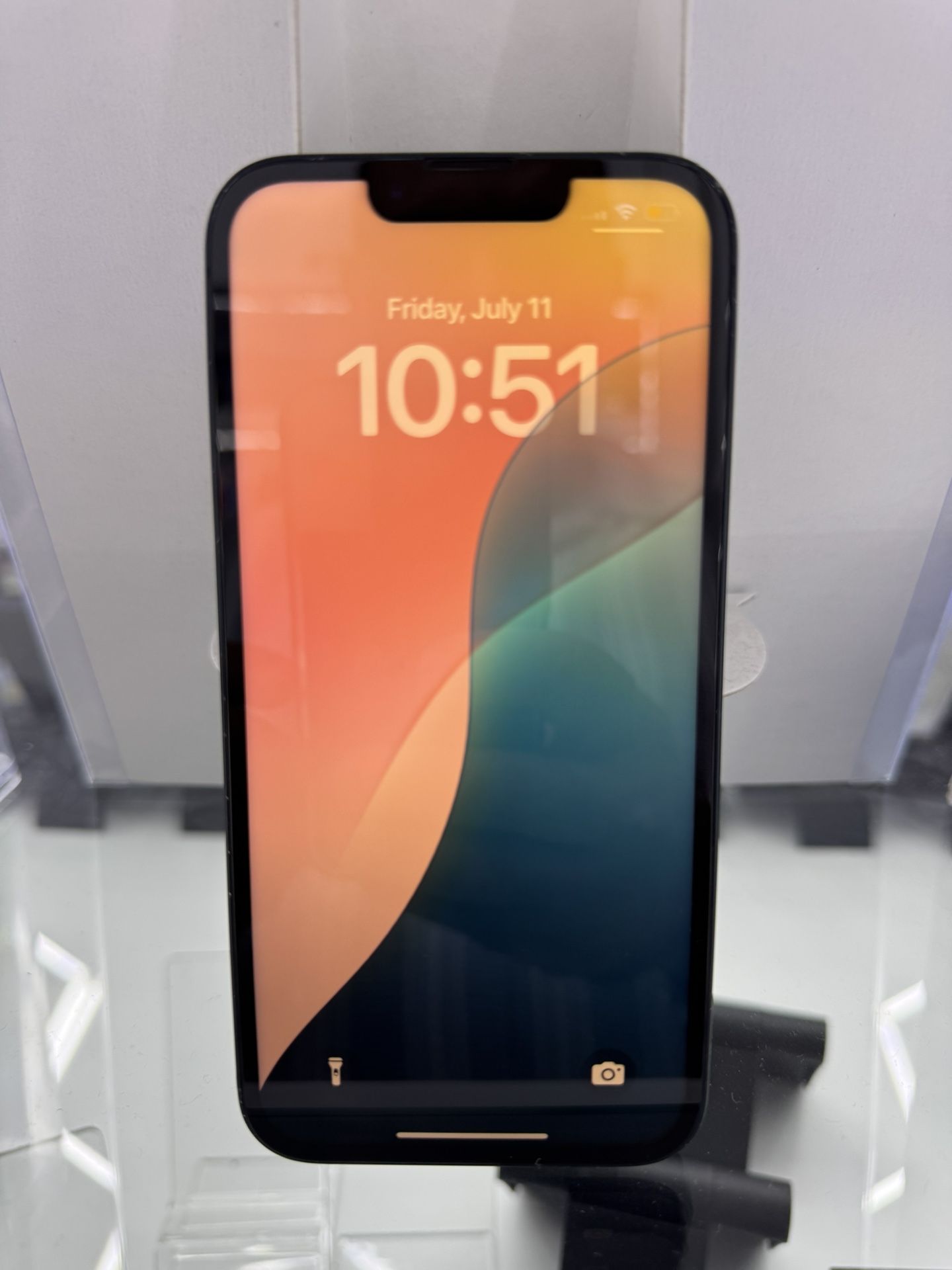 iPhone 13 Unlocked for any carrier 128gb