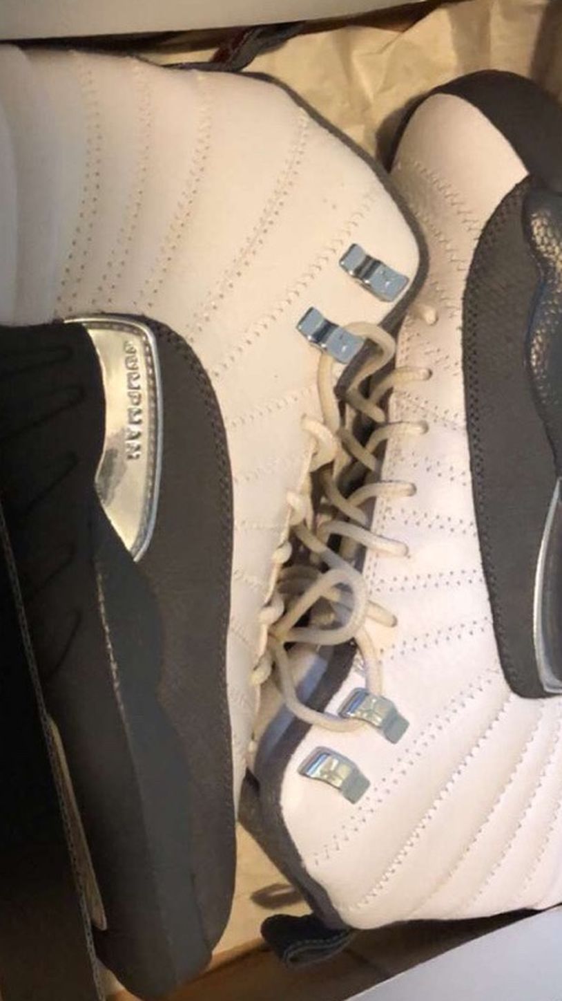 Air Jordan 12