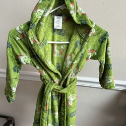 Child Size XS (4) Star Wars Disney Cozy Hooded Robe Just $5 Xox