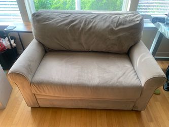 Couch Chair/ Fold-up Bed!