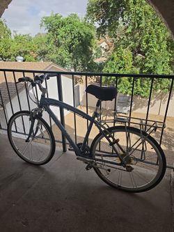 Men's Schwinn Broadway hydroformed bike