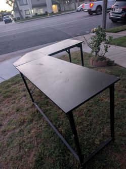 Free desk