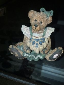Collectible boyds bear