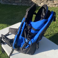 Brand New Clevr Plus Baby Child Carrier Pack