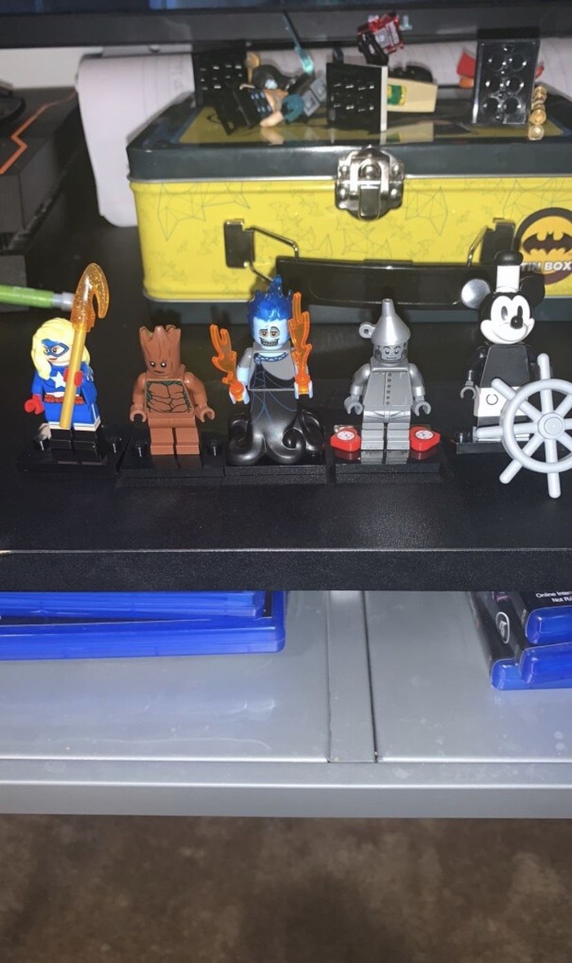 LEGO mini-figures 5