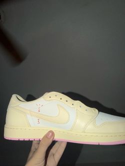 Travis Scott muslin pink Jordan 1 low