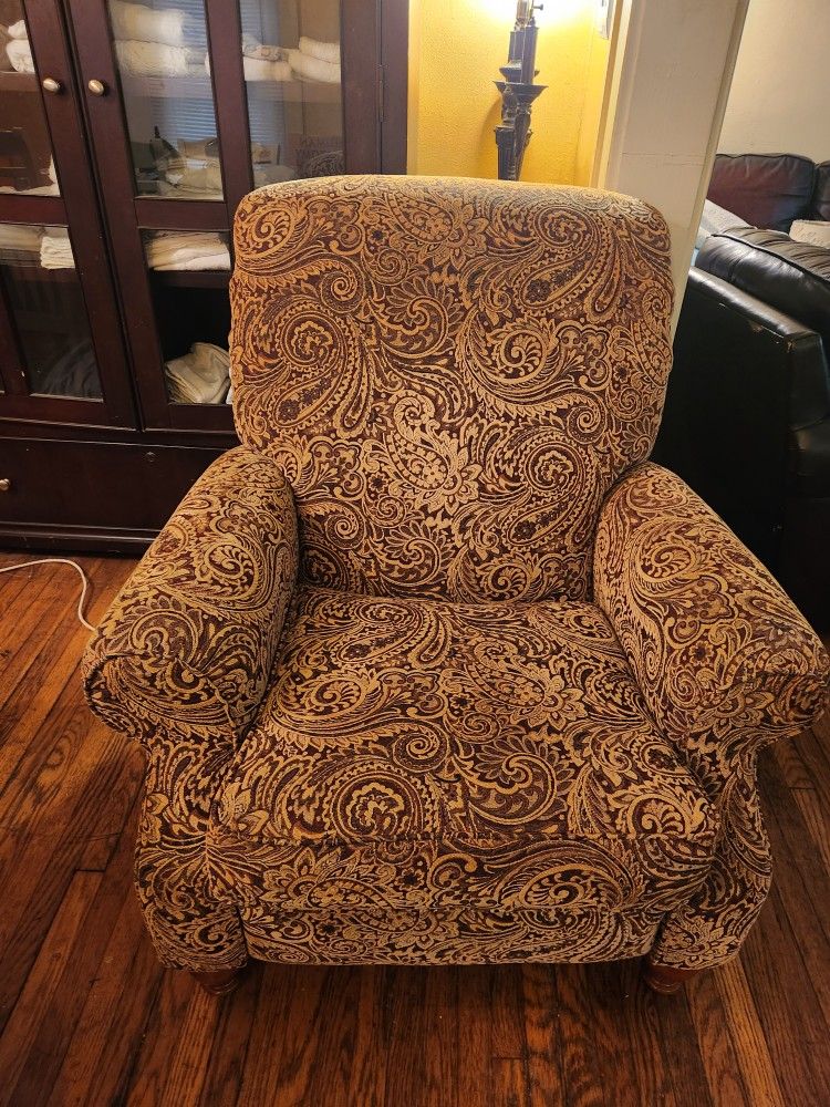 Lazy Boy Sofa Chair