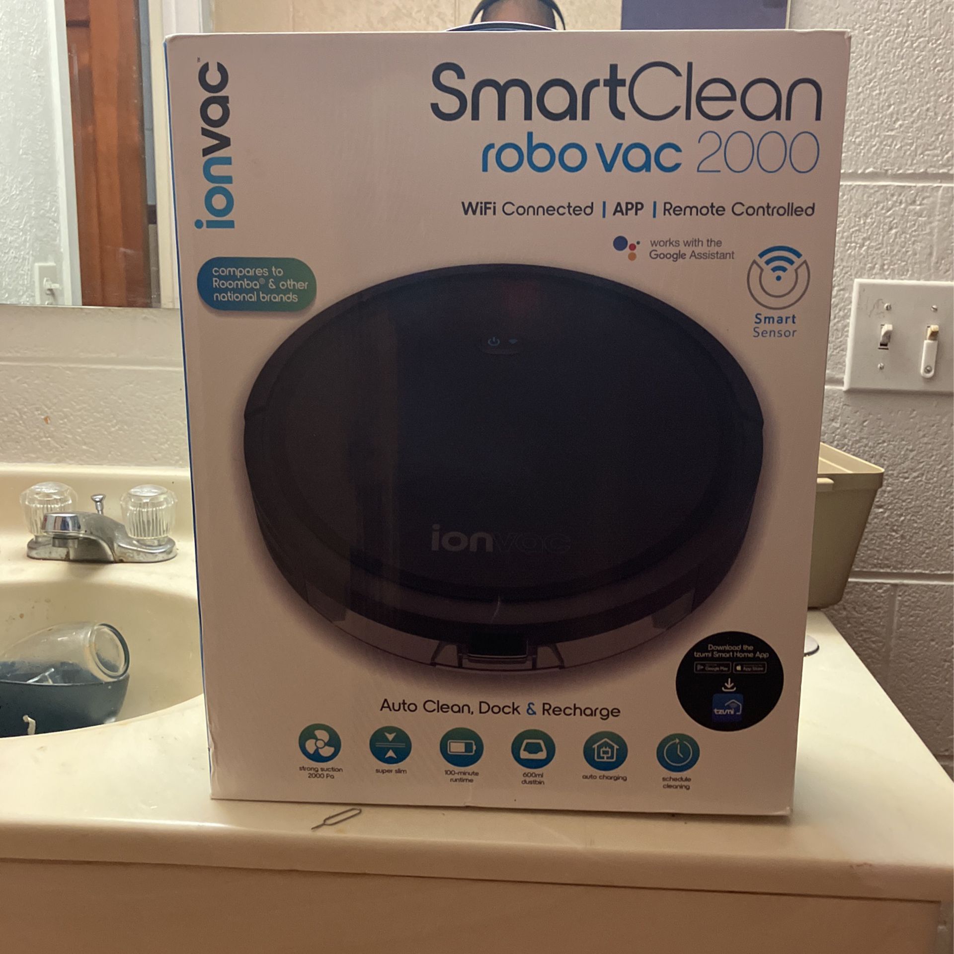 Robot Vac 2000 Remote Controlled—-Brand New