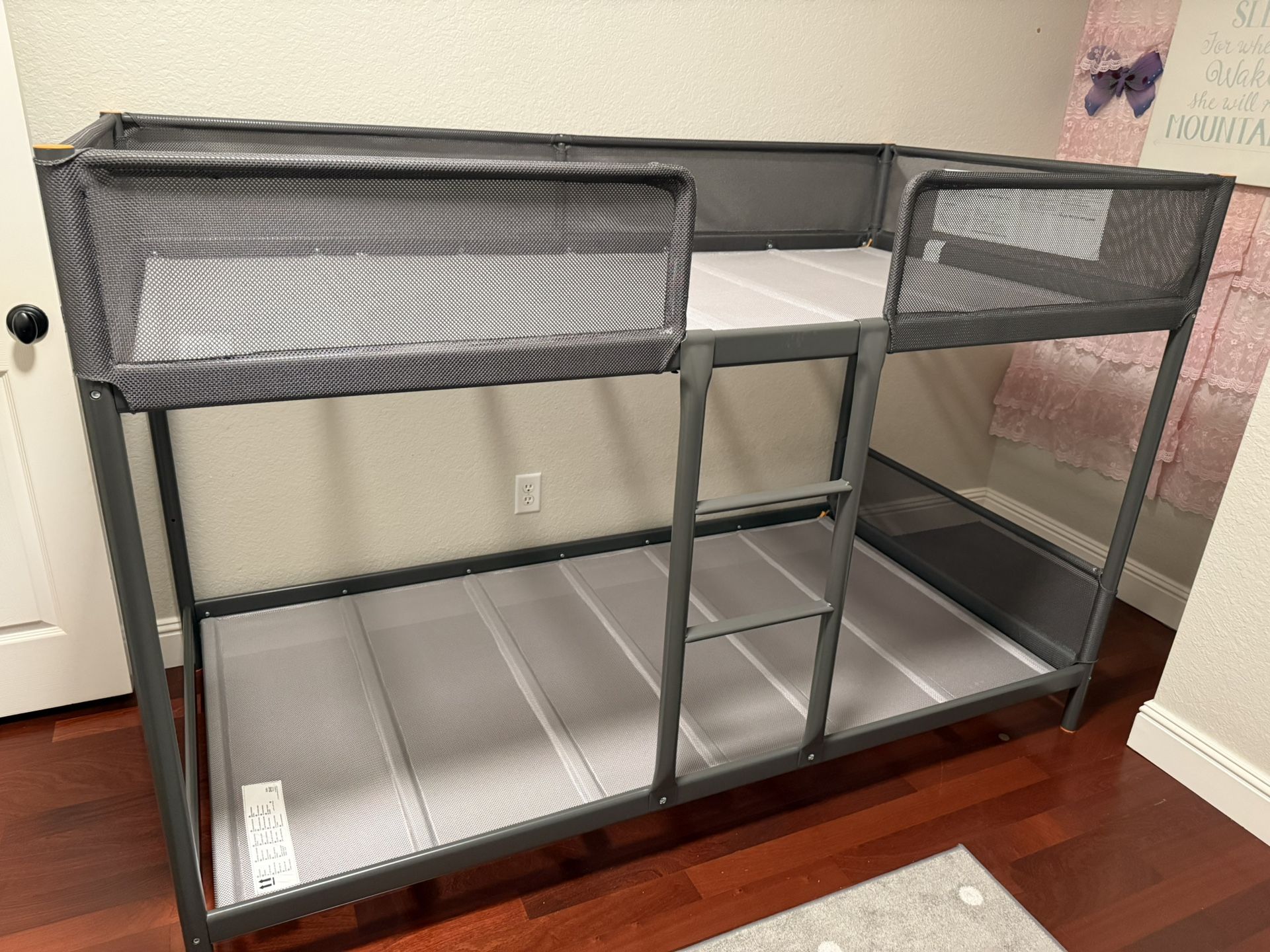 Twin Bunk Beds