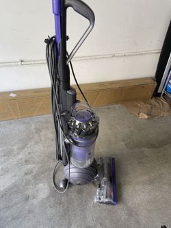 Dyson Vaccum
