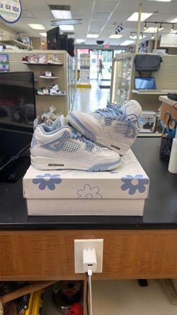 Jordan Retro 4 Forget Me Not