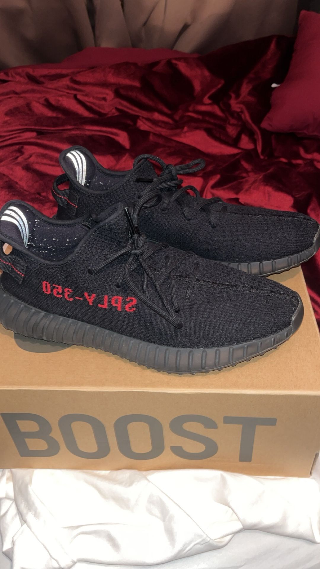 Yeezy 350 Bred