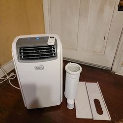 Black & Decker Digital 12,000 BTU Portable 3 in 1 Air Conditioner, Dehumidifier And Fan With Remote