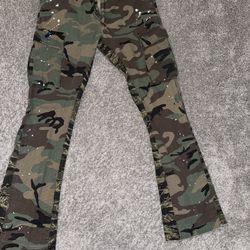 SKINNY STACKED CARGO DENIM