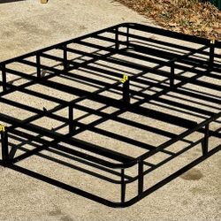 Queen Metal Platform Bed Frame – Heavy Duty (No Box Spring)