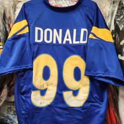 Rams Aaron Donald Signed,  Beckett-Certified Jersey 