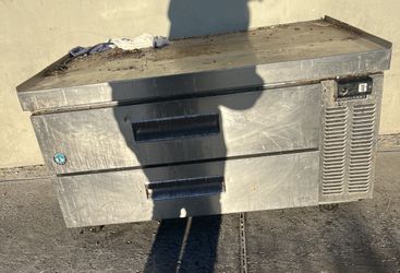 Drawer refrigerated chef base! (it Needs To Be Repaired)