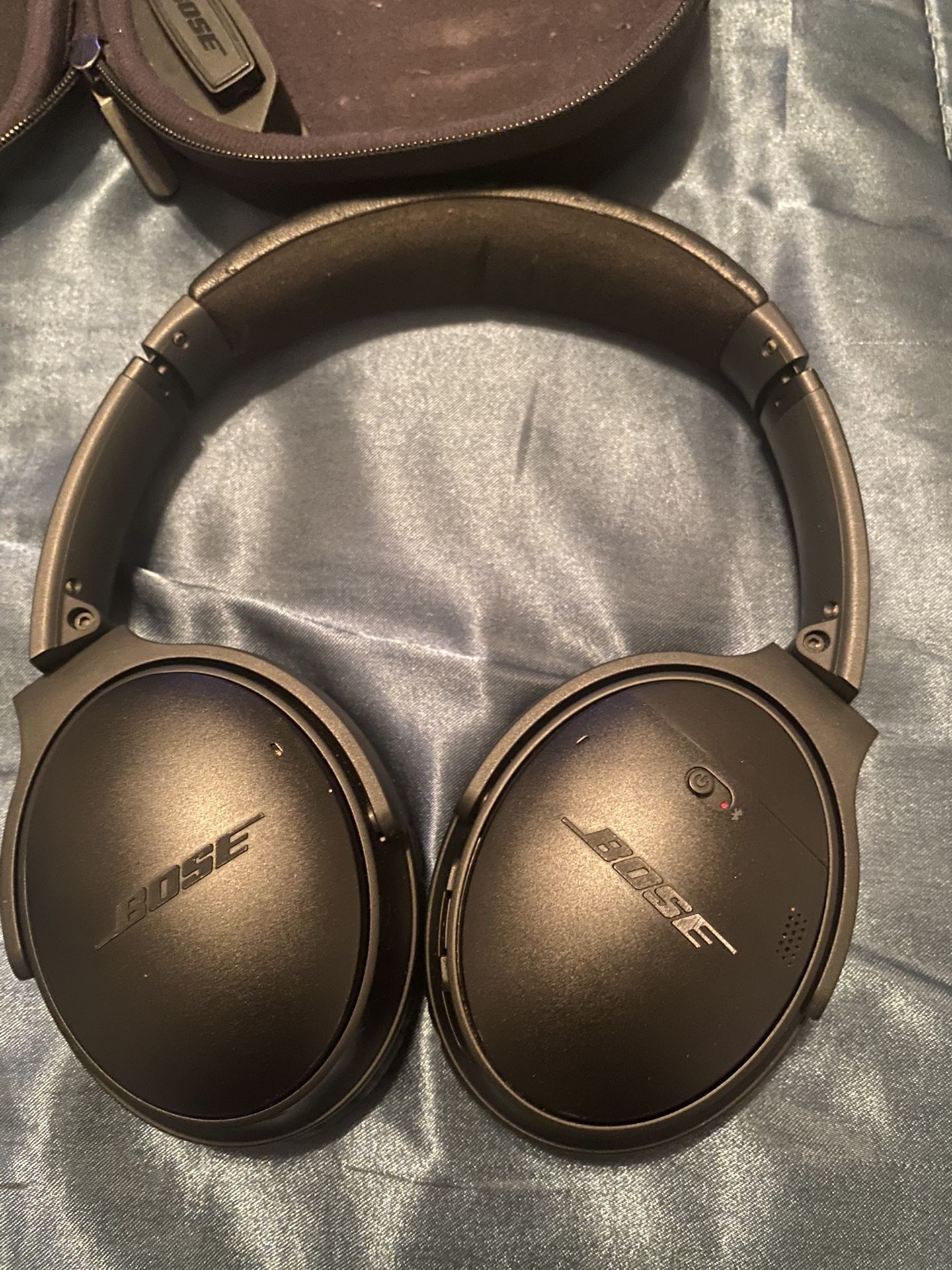 Bose quietcomfort ii headphones