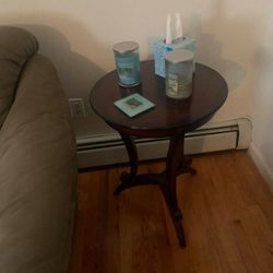 2 Set Coffee Tables 