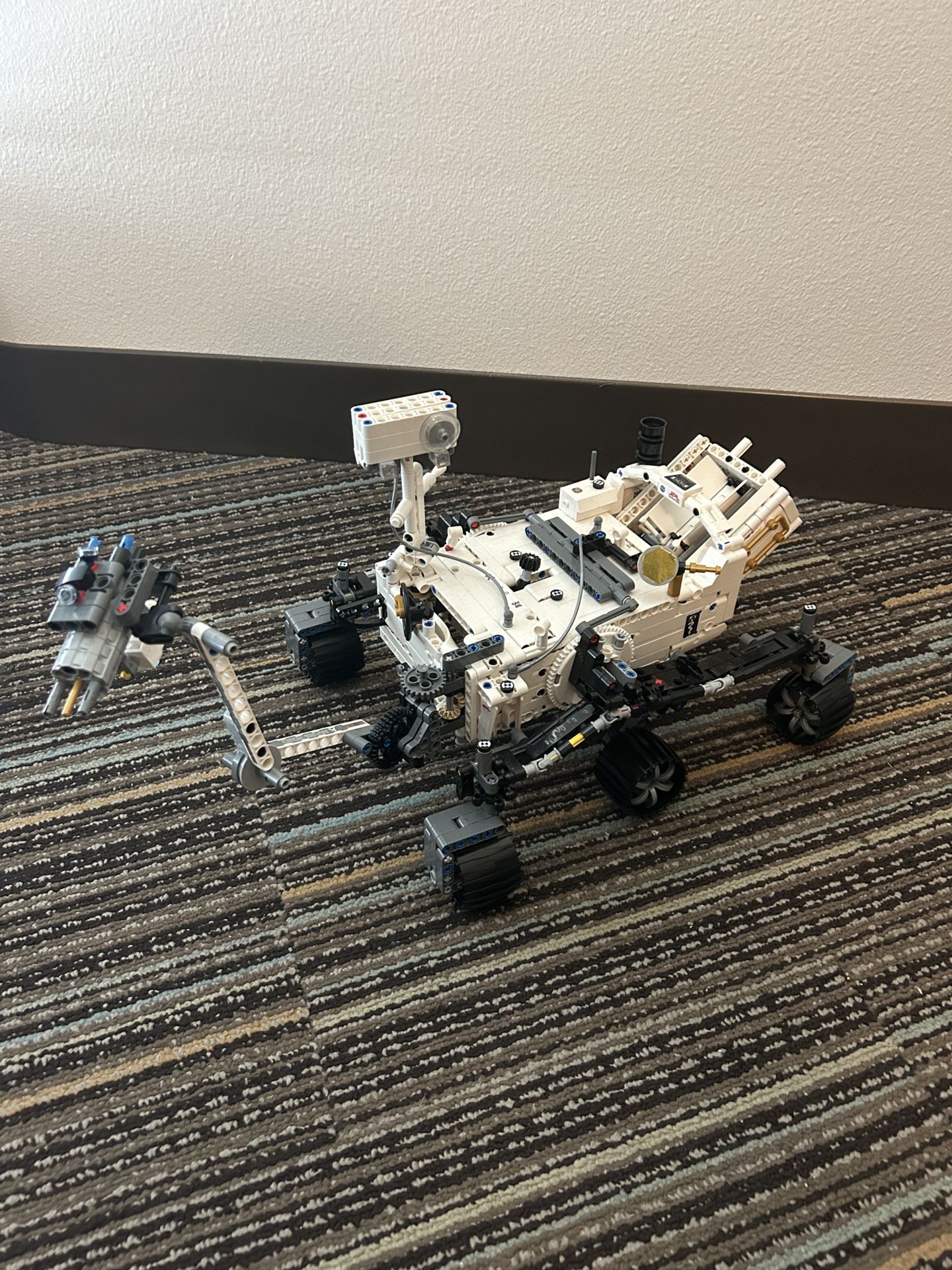 Lego Mars Perseverance Rover