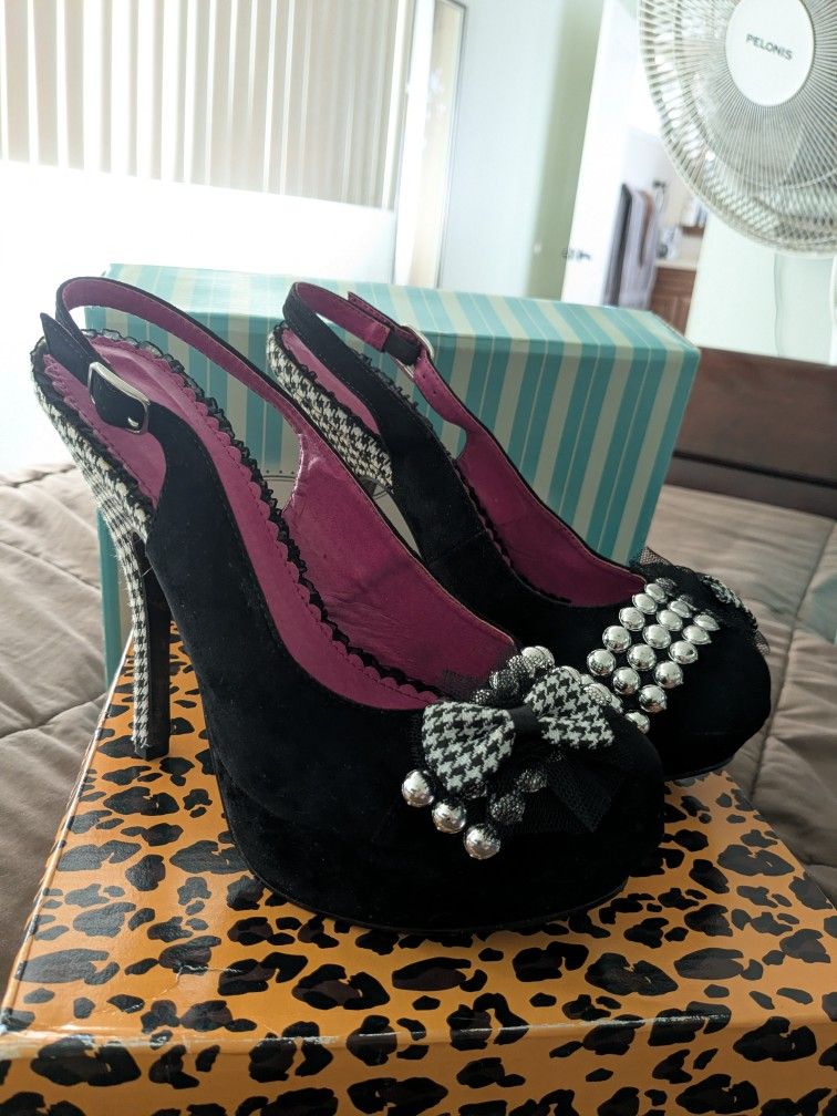 Pin Up Betty Page Shoes By Ellie