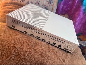 White Xbox one S