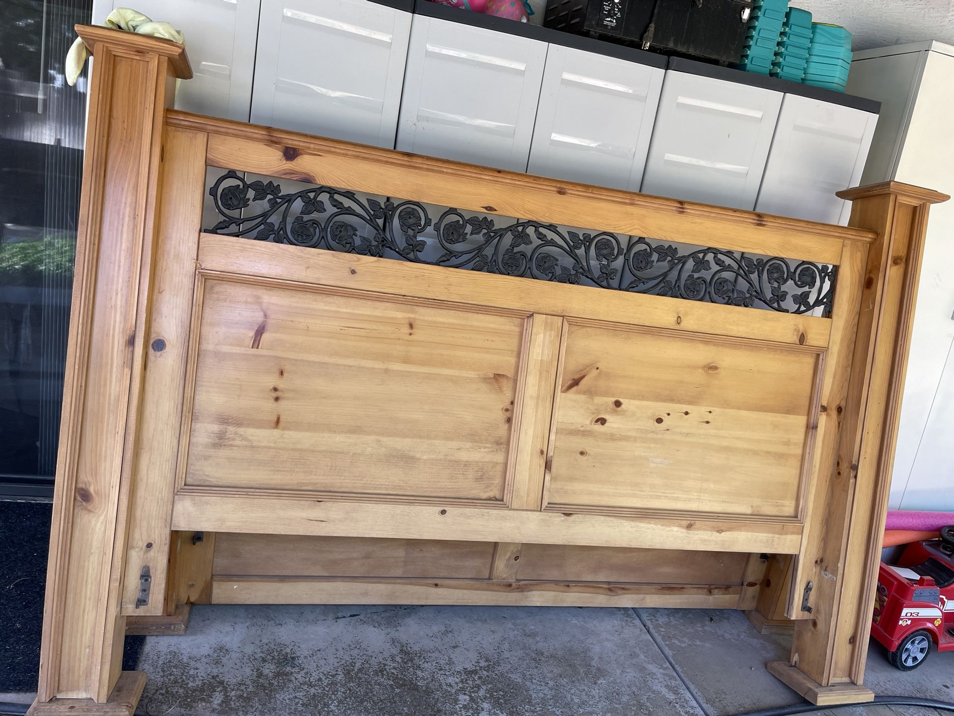 Cal King Bedroom Set