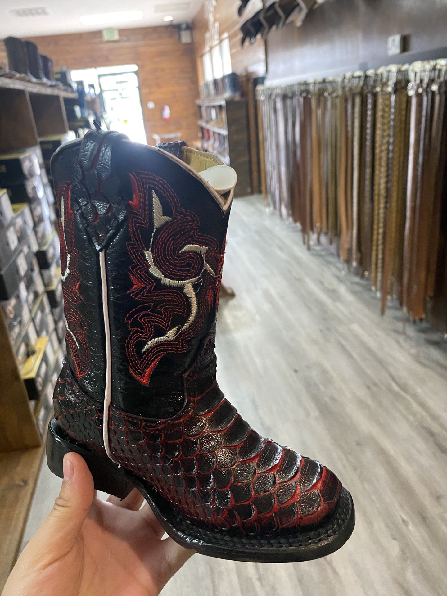 Botas